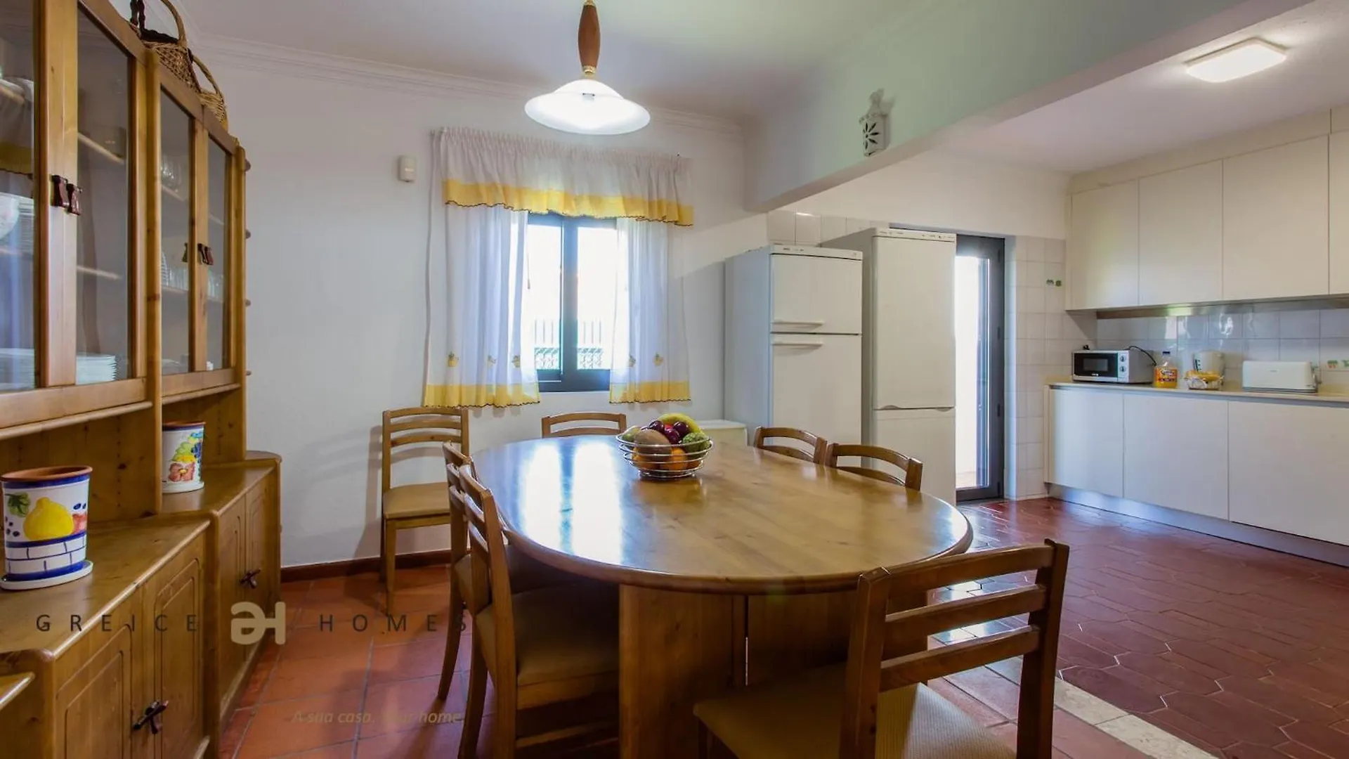 Greice Homes-650 Meters From The Beach, 4 Bedrooms Villa For Holidays In Vilamoura-Quarteira Holiday home Quarteira