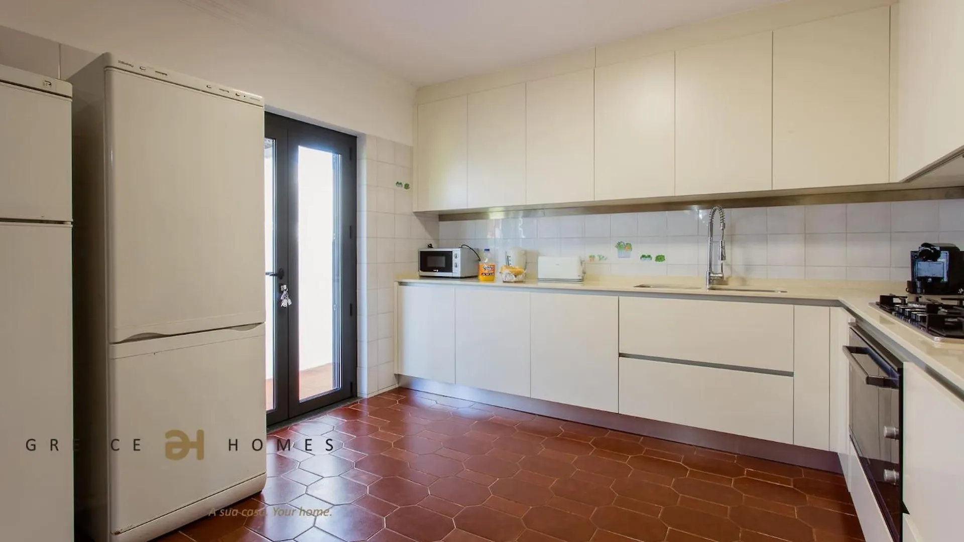 Greice Homes-650 Meters From The Beach, 4 Bedrooms Villa For Holidays In Vilamoura-Quarteira Portugal