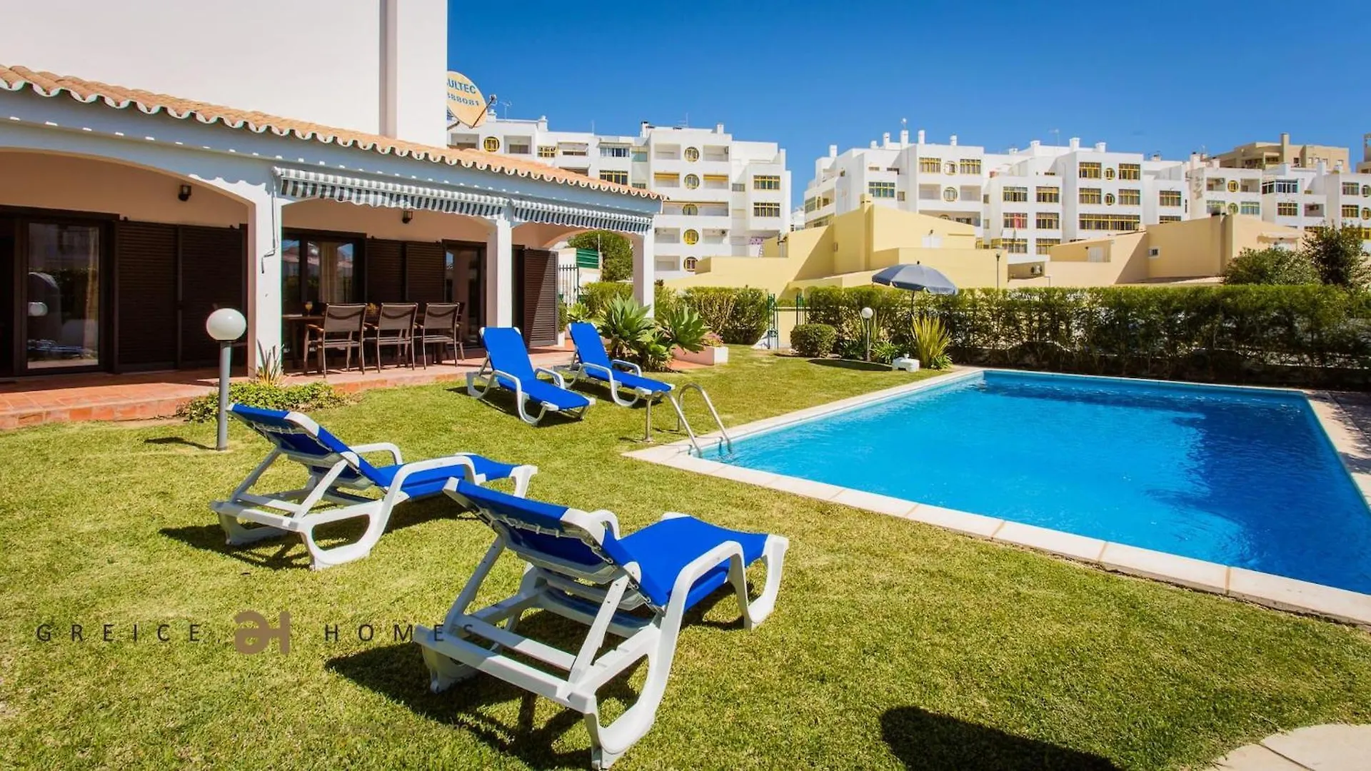 Greice Homes-650 Meters From The Beach, 4 Bedrooms Villa For Holidays In Vilamoura-Quarteira Portugal
